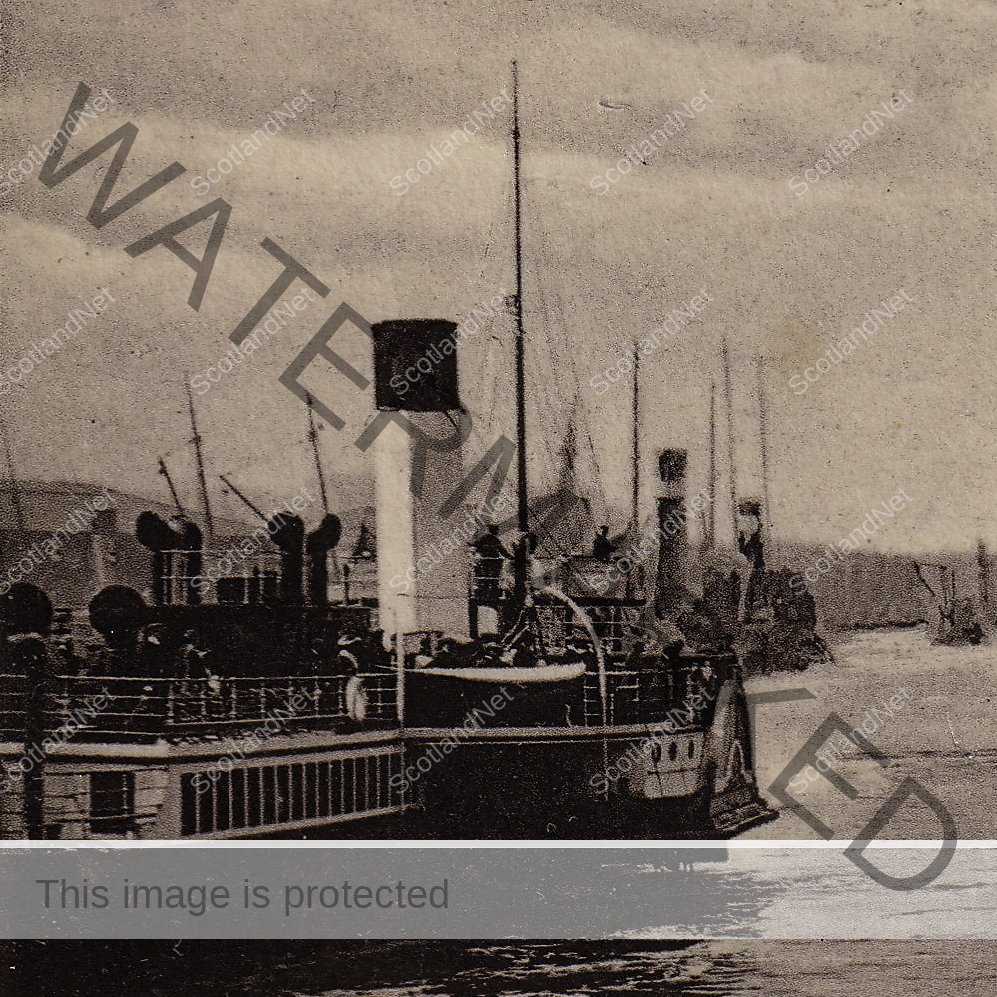 Detail of the Broomielaw Postcard 1